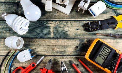 Aydınlatma ve elektrik saha uygulaması